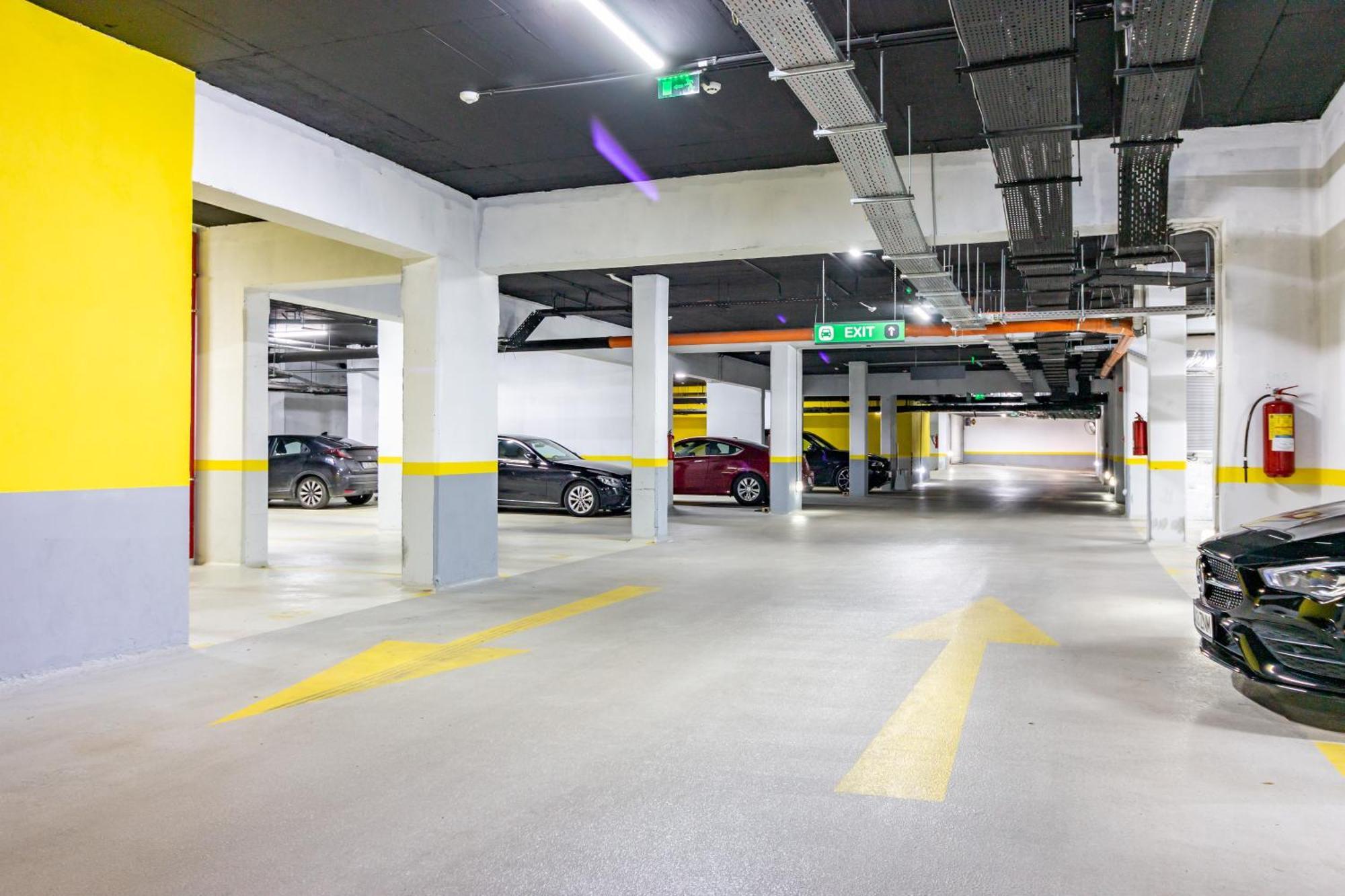Cozystudio Cloud9 Promenada Subway *
